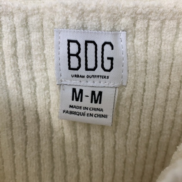 Urban Outfitters BDG Cream Knit Ribbed Square Neck Crop Y2K Top Tank Cami M NWT - Picture 9 of 16